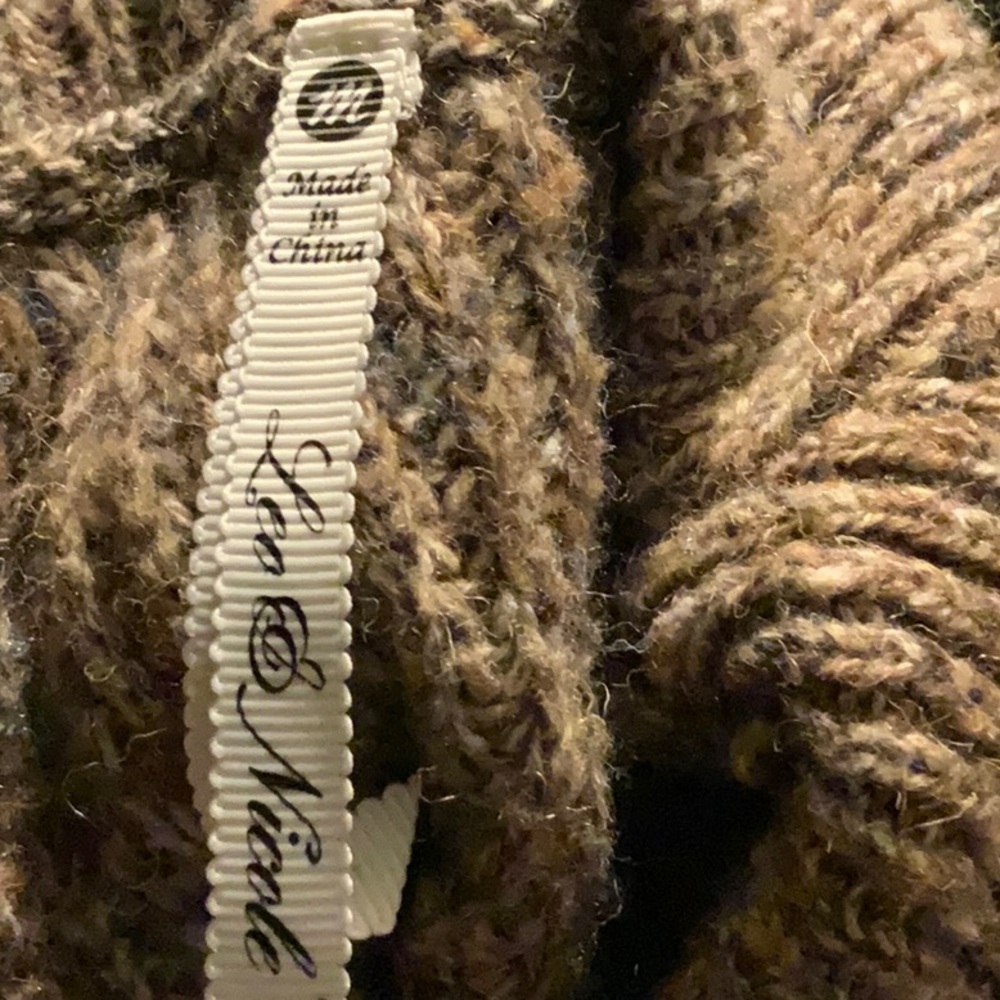 Lea & Nicole brown turtleneck sweater. Size M - Picture 5 of 5